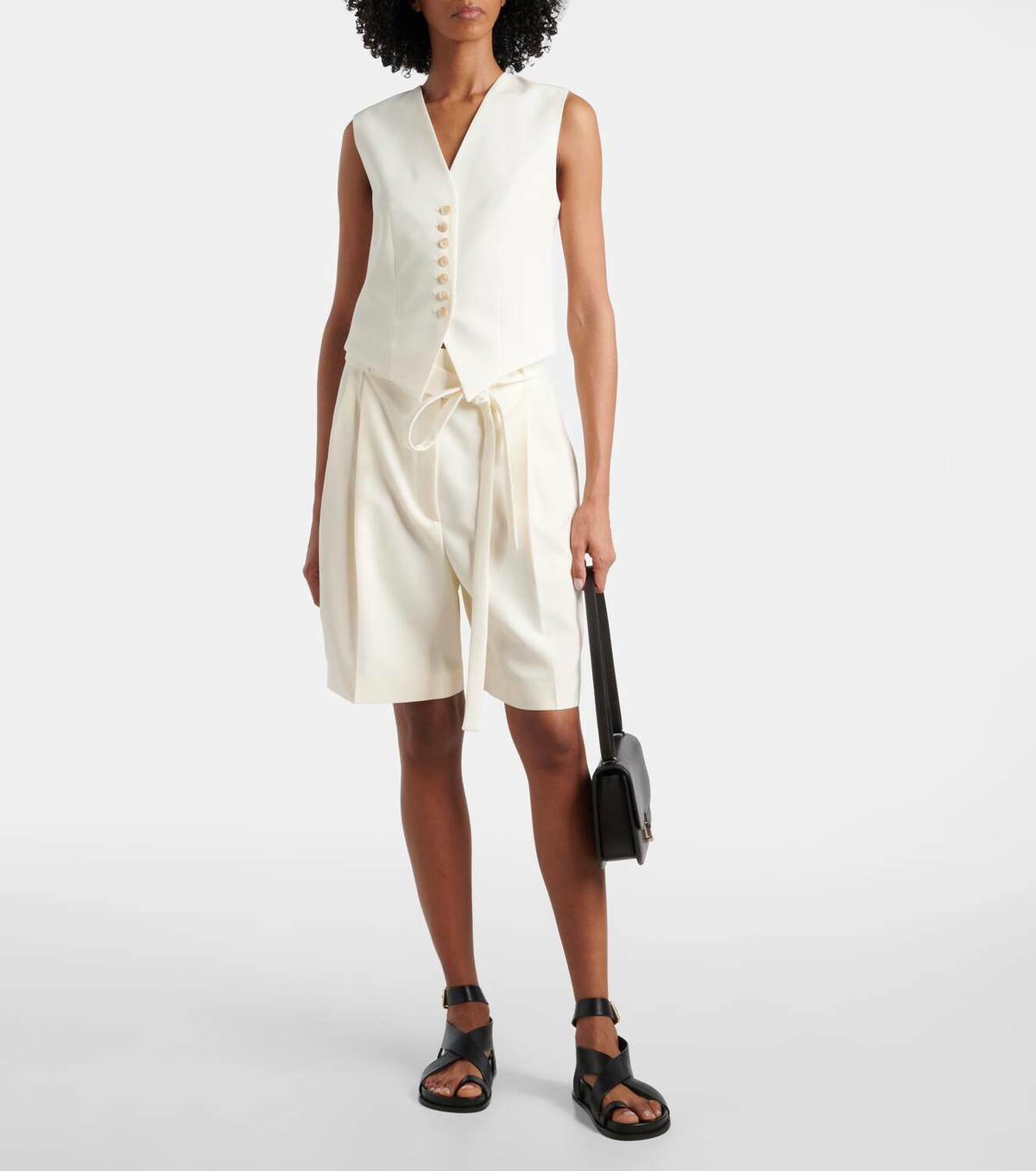 Róhe Belted virgin wool Bermuda shorts