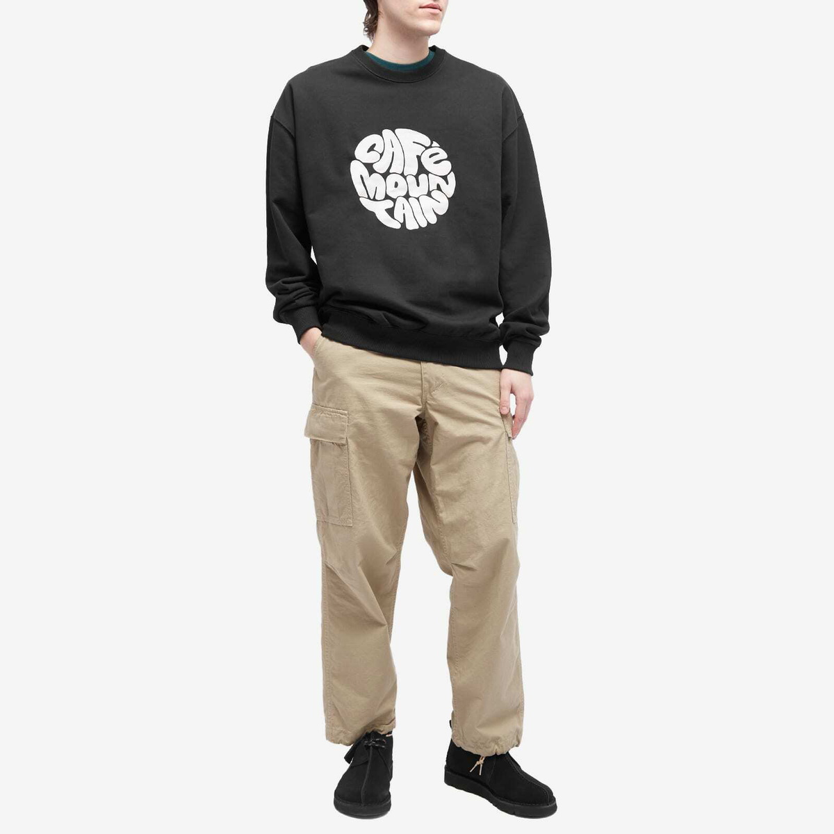 Café Mountain Men's Flow Logo Crew Sweater in Charcoal Black