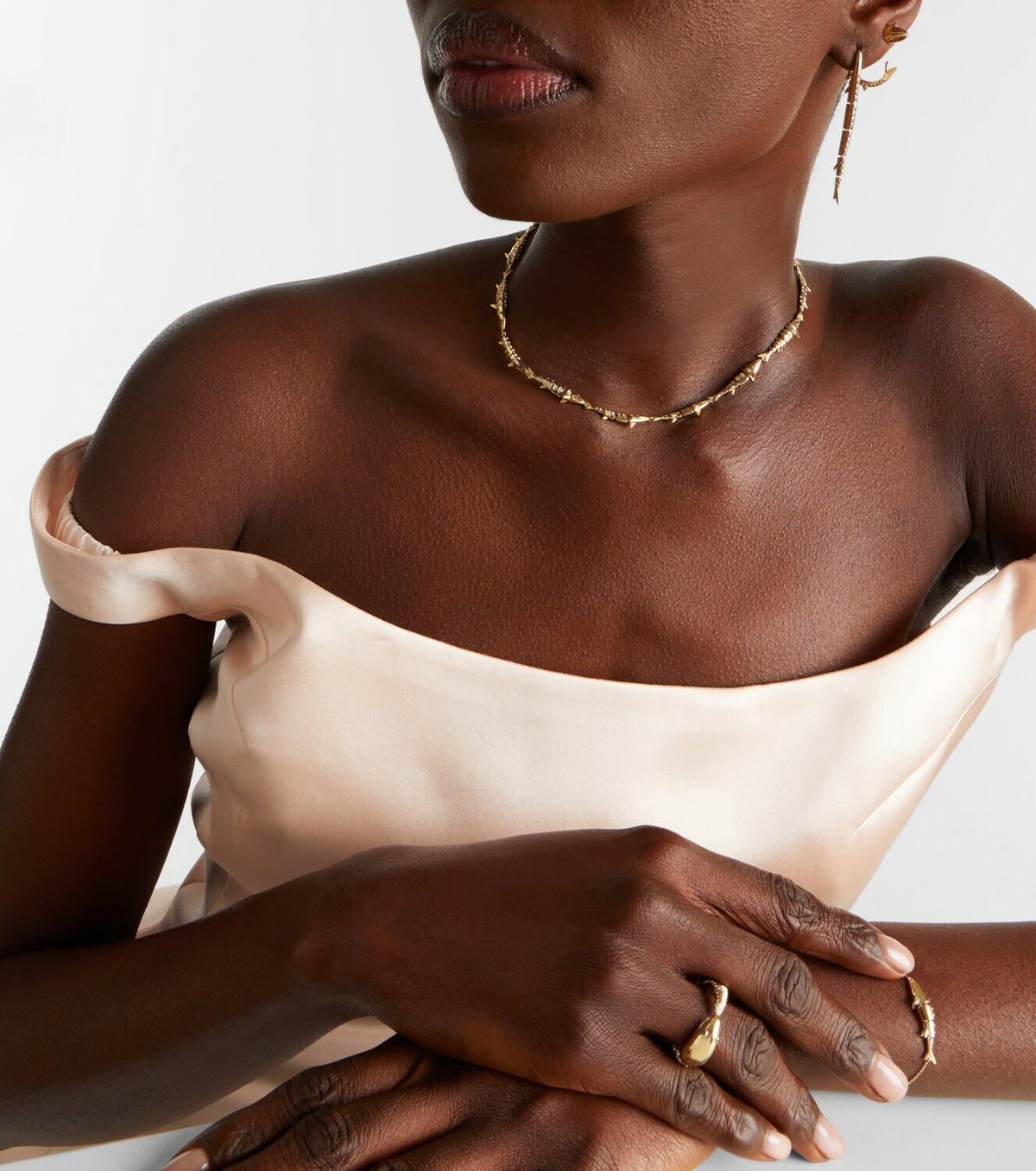Yvonne Léon Marlin 9kt gold necklace with diamonds