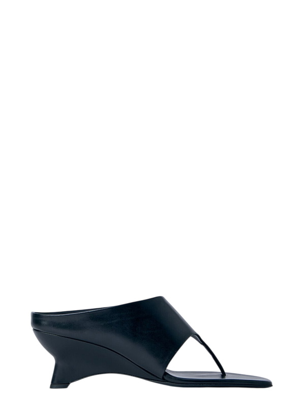 Photo: Khaite Marlow Thong Sandals