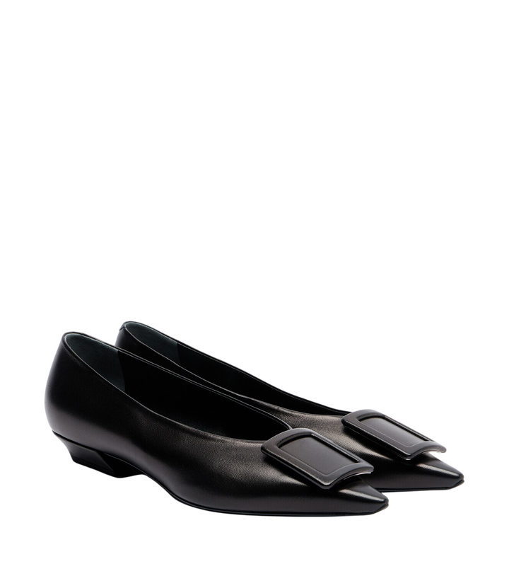 Photo: Roger Vivier Pointy leather ballet flats