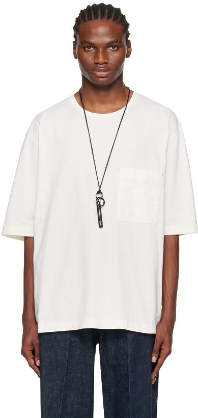 Photo: LEMAIRE Off-White Patch Pocket T-Shirt