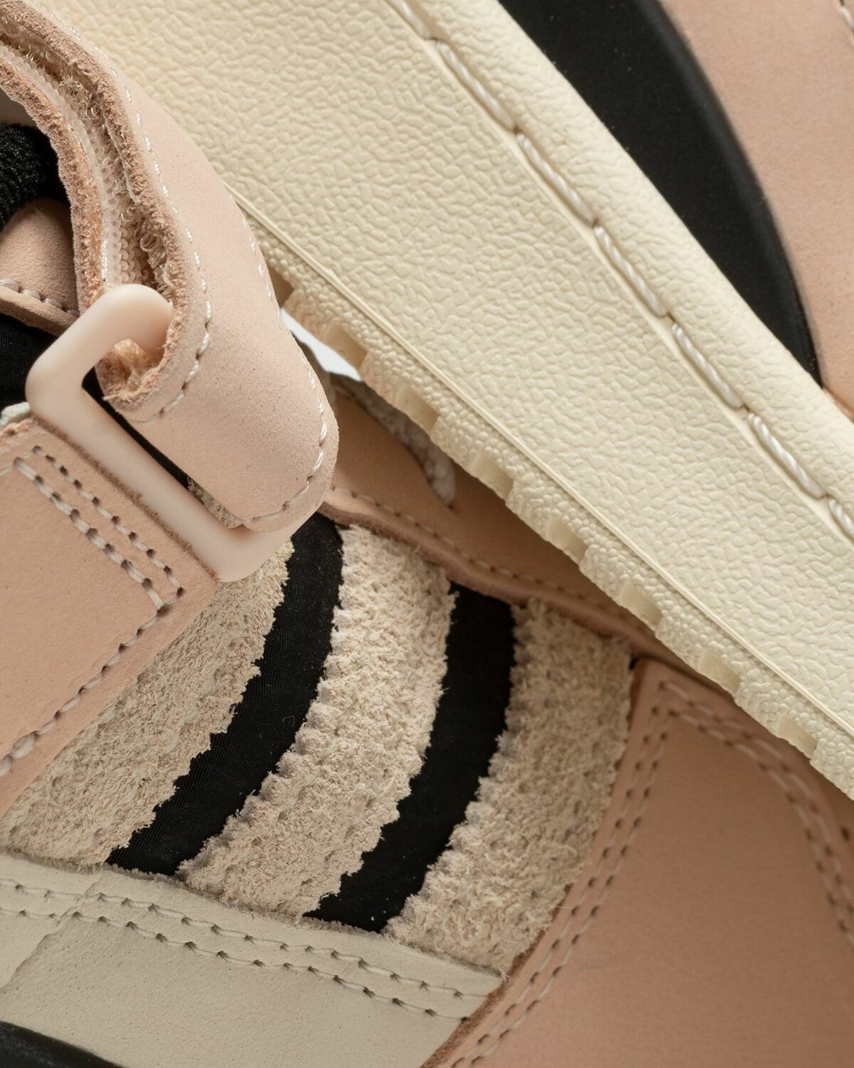 adidas forum black pink
