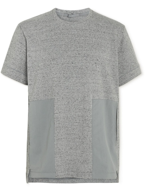 Photo: Nike Training - Panelled Recycled Dri-FIT Yoga T-Shirt - Gray