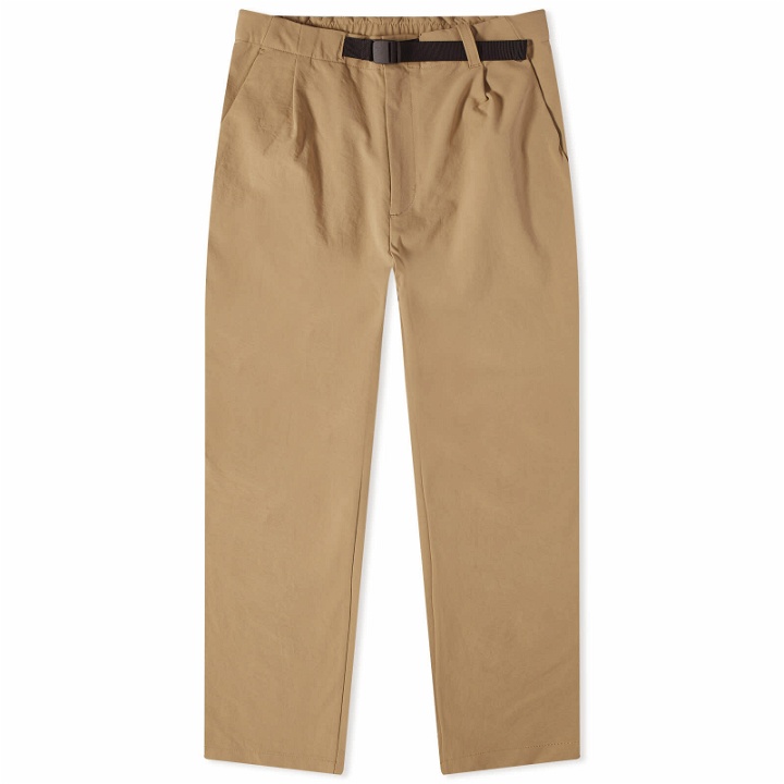 Photo: Goldwin Men's One Tuck Tapered Stretch Pant in Clay Beige