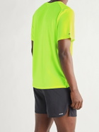 Nike Running - Miler Dri-FIT T-Shirt - Yellow