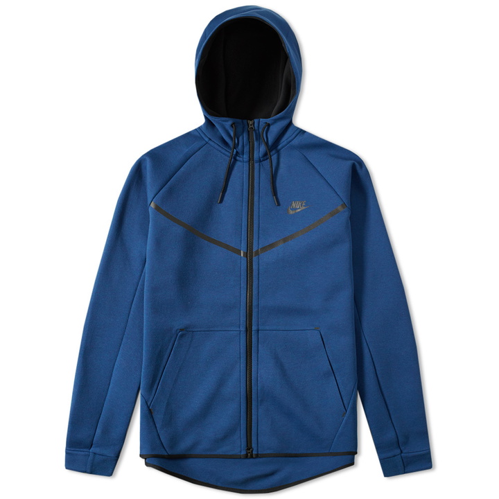 Photo: Nike Tech Fleece Windrunner