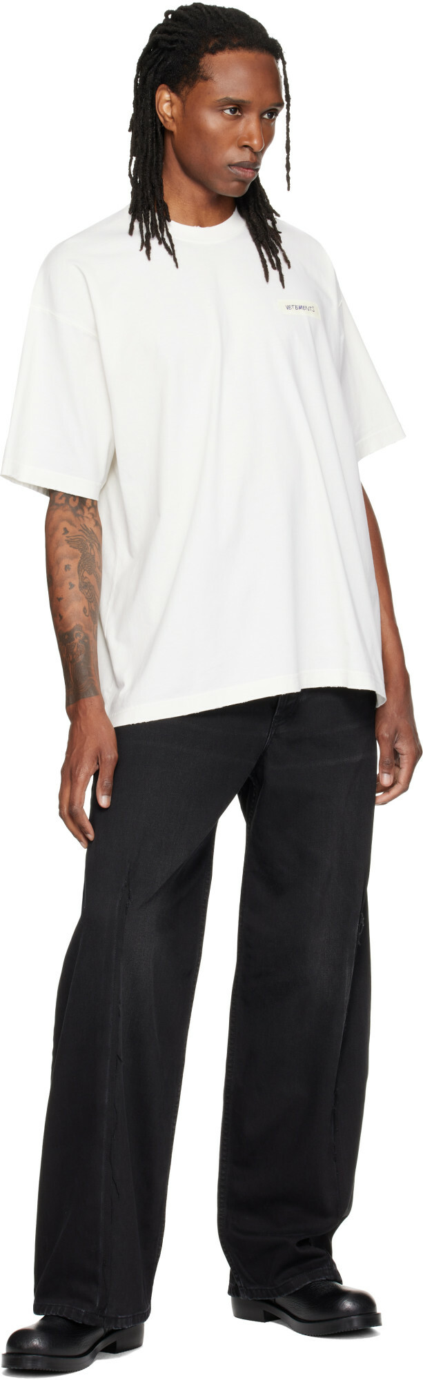 VETEMENTS Off-White Scribbled Logo Oversized T-shirt