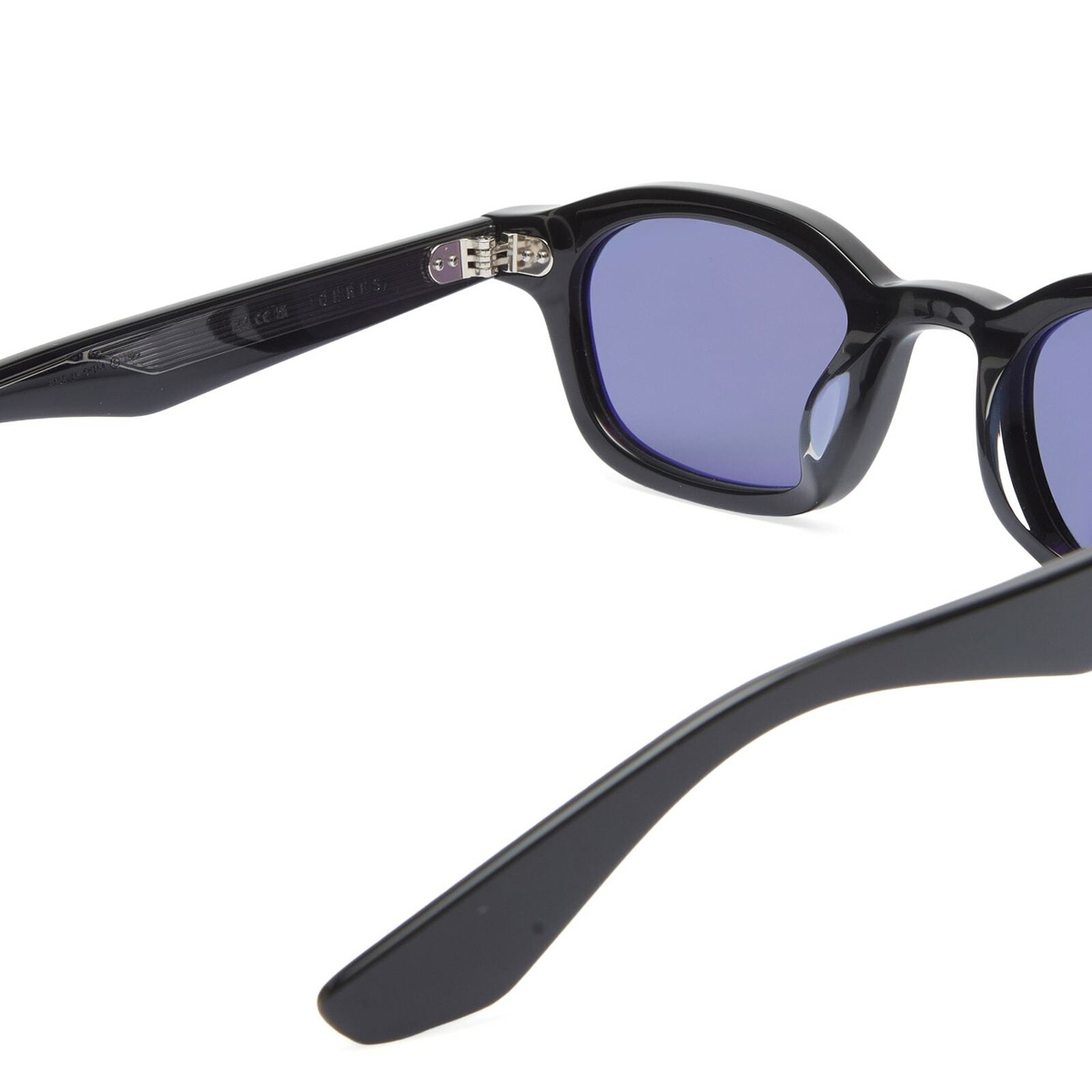 AKILA Ceres Sunglasses in Black 