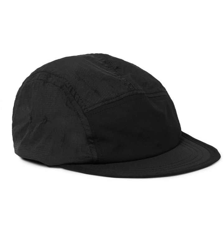 Photo: Satisfy - Trail Shell and Ripstop Running Cap - Black