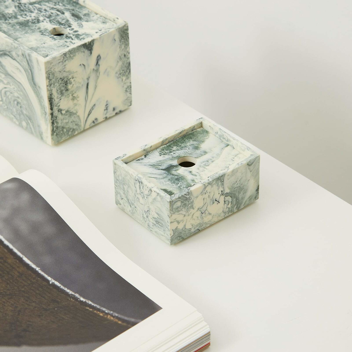 ferm LIVING Mist Box - 7.5x10cm in Emerald/Off-White 