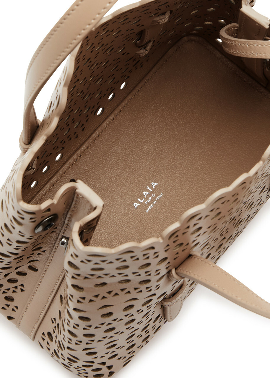 Alaïa Mina 20 Laser-cut Leather top Handle bag - Sand - One Size
