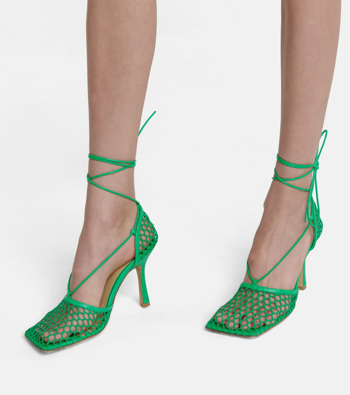 Bottega Stretch leathertrimmed pumps Bottega