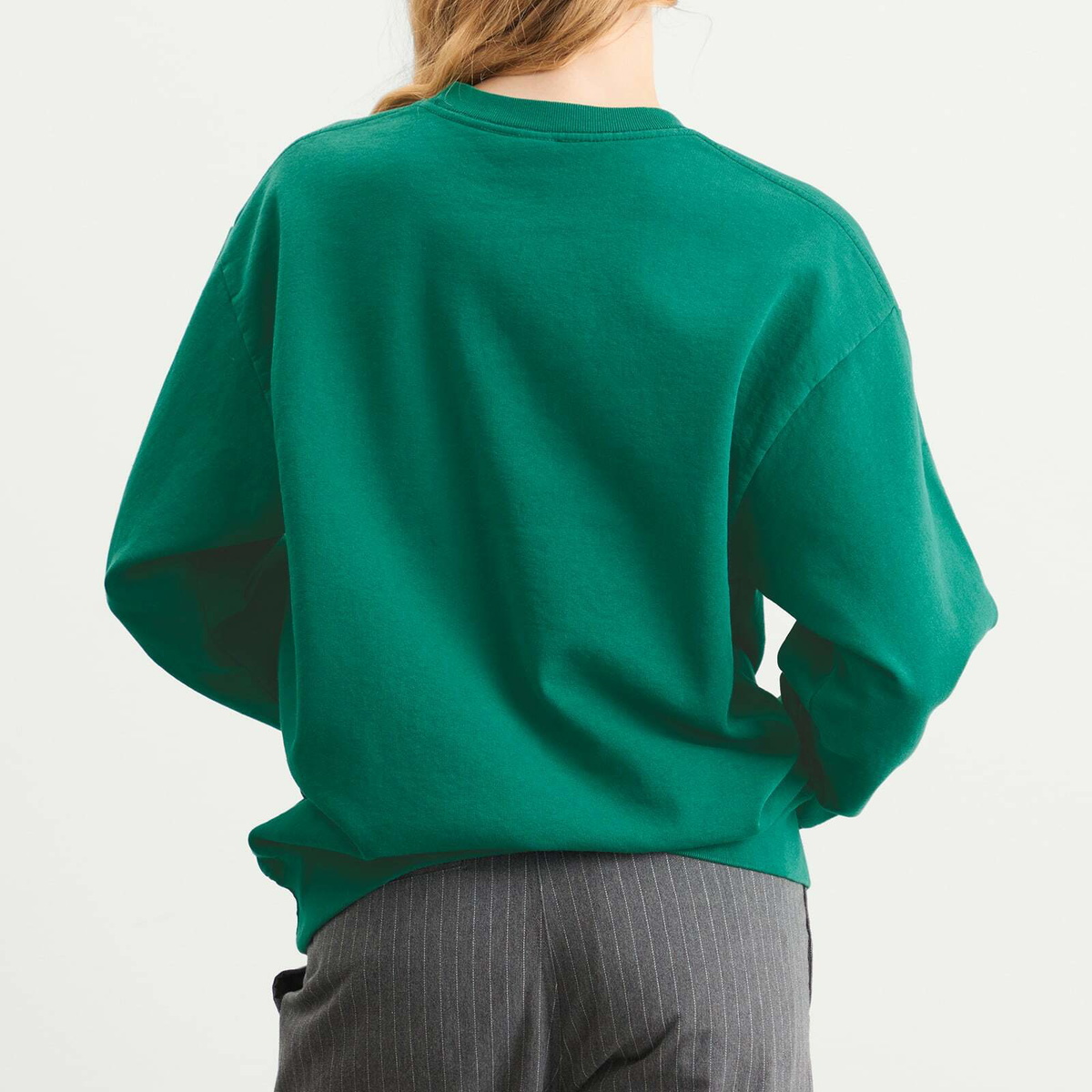 Sporty & Rich Women's NY Tennis Club Crew Sweatshirt in Alpine