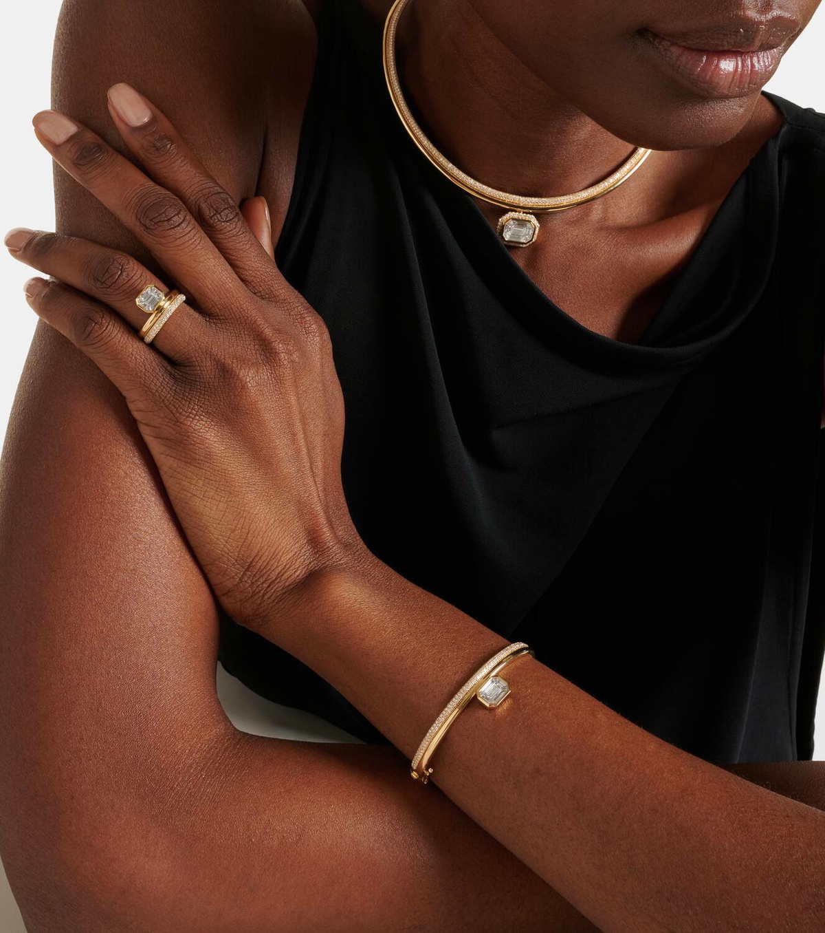 Shay Jewelry 18kt gold bangle with diamonds