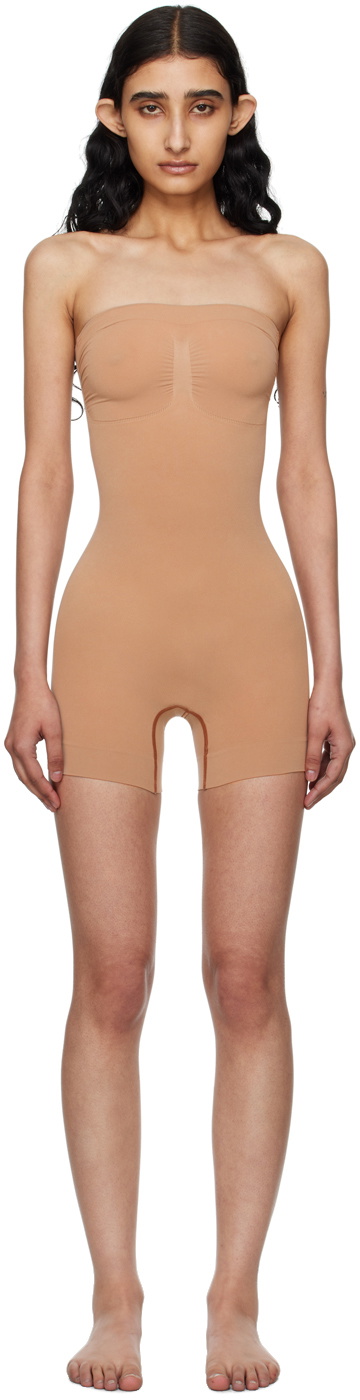 SKIMS SEAMLESS SCULPT STRAPLESS on sale SHORTIE BODYSUIT