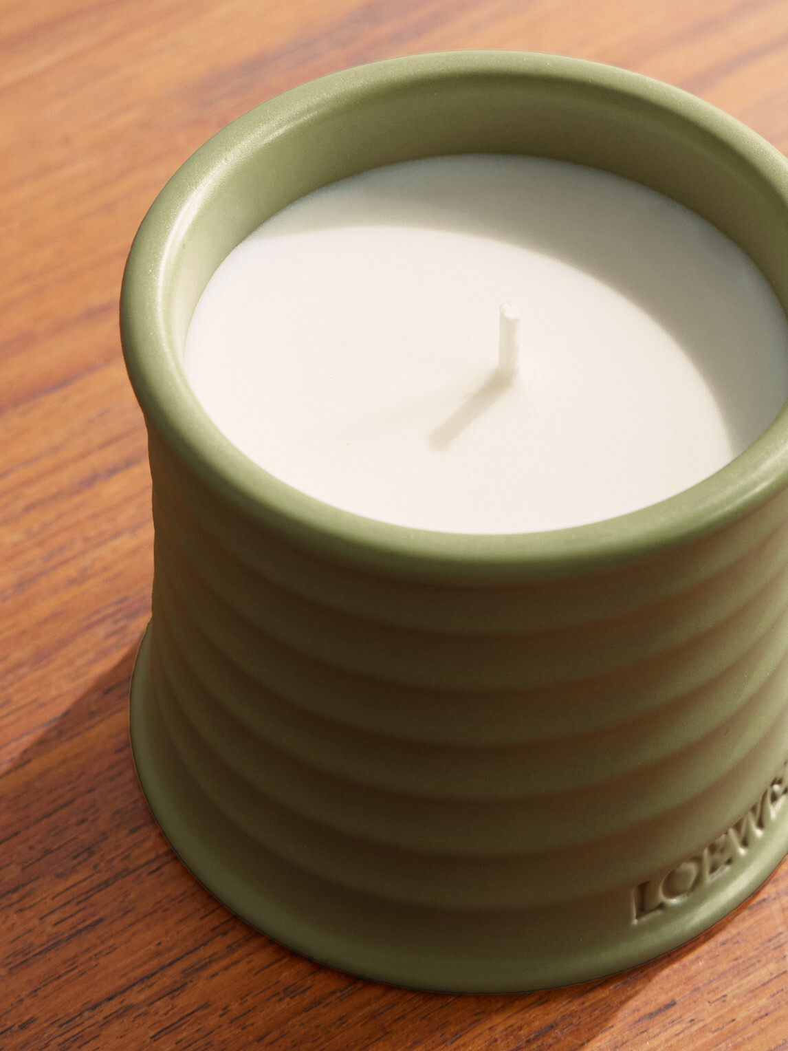 LOEWE Perfumes - Pistachio Small Scented Candle - Green