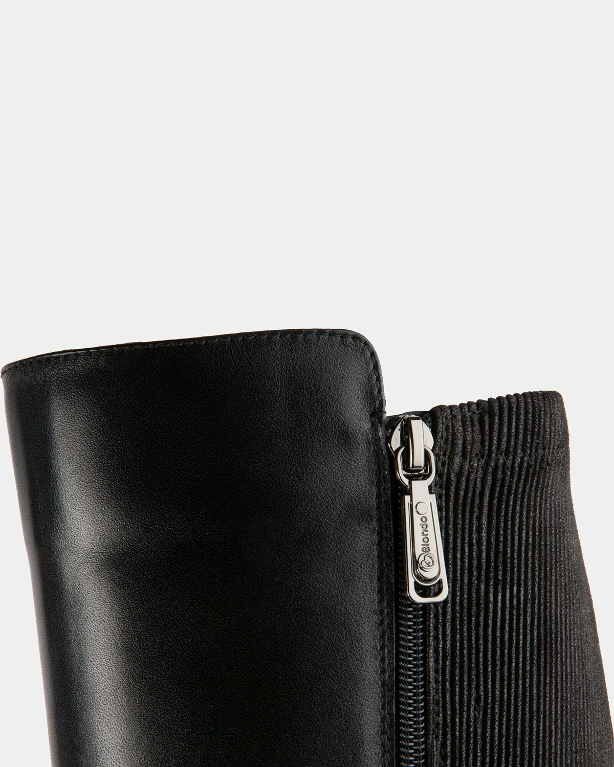 Steve Madden Jazlynn Boots in Black