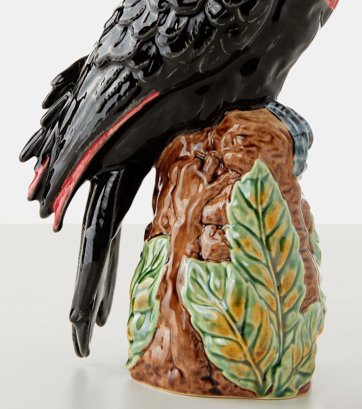 Bordallo Pinheiro Amazónia Toucan ceramic decoration
