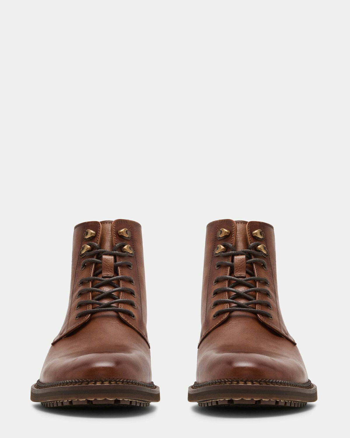 Steve Madden Noby Boots in Tan