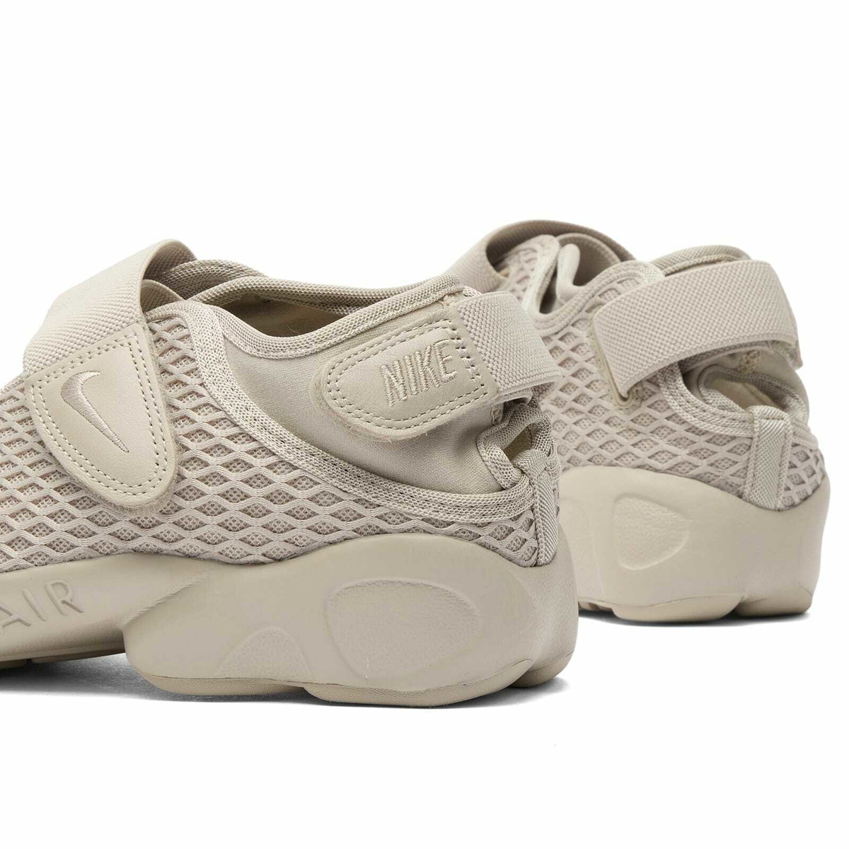 Nike Women's W Air Rift Lace Sneaker in Cream Ii Cream Ii/Light Orewood Brown