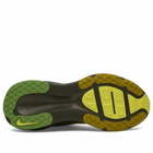 Nike Running Men's Nike Vomero 18 SE Sneaker in Sonic Yellow/Dark Hazel/Peat Moss