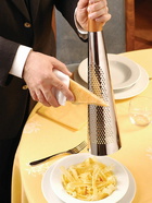 ALESSI - Todo Cheese Grater