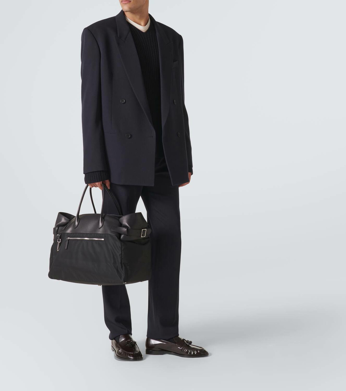 THE ROW MARGAUX 17トートバッグ INSIDE-OUT The Row | Margaux 17 inside out black nylon bag | Savannahs