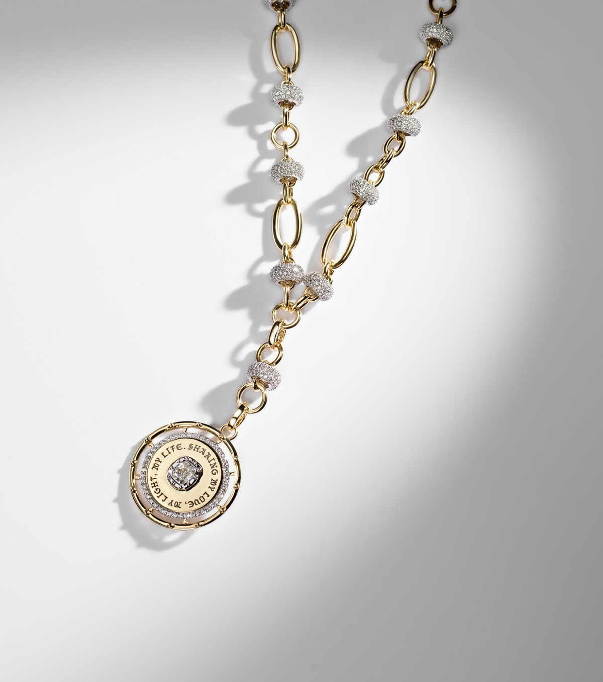 FoundRae Lovestruck Commitment 18kt gold pendant necklace with diamonds