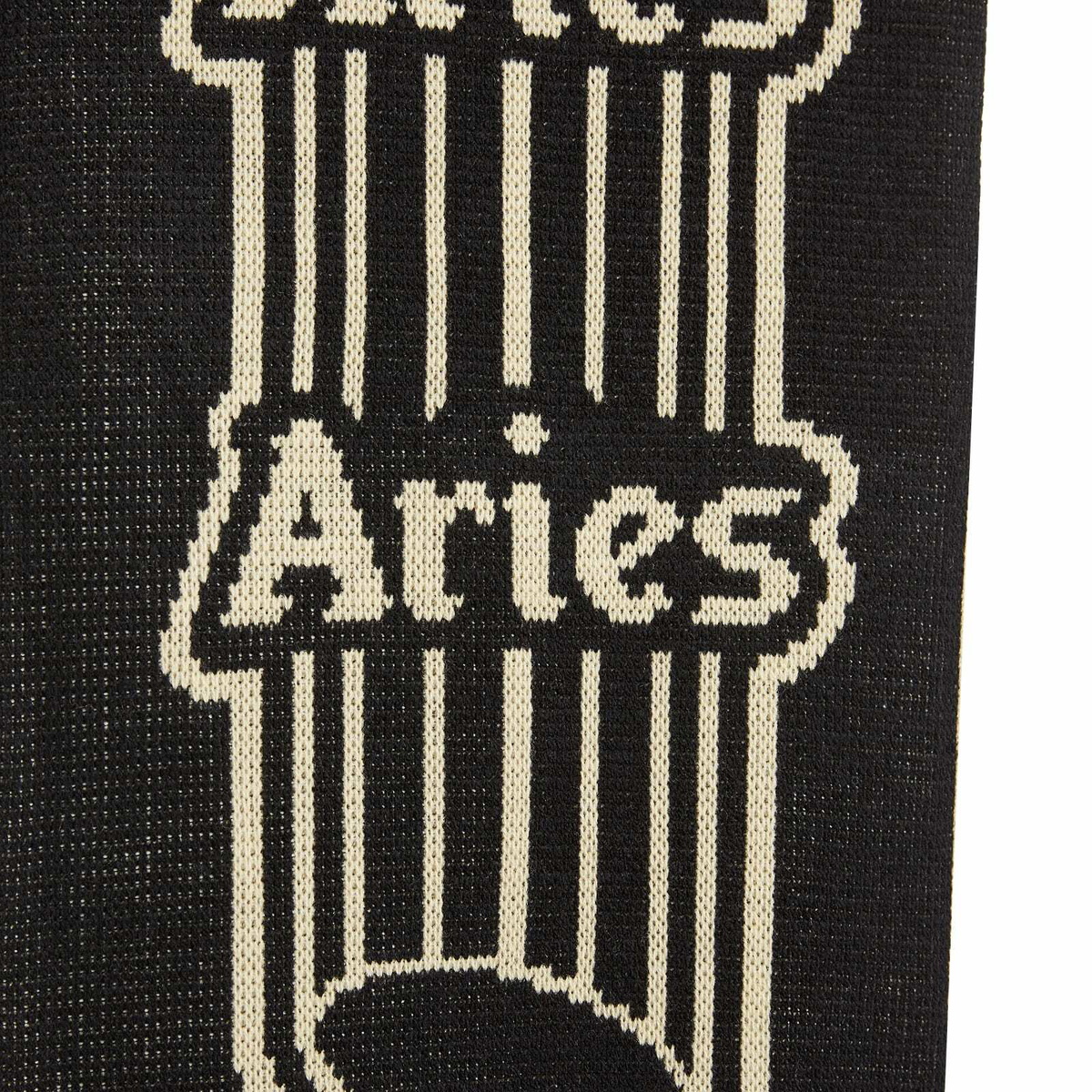 Aries Women's Column Scarf in Black 