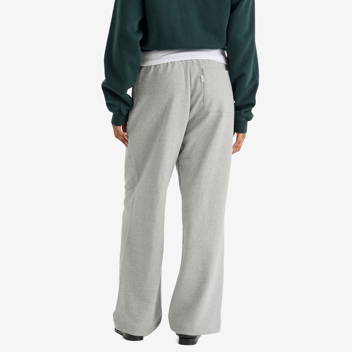 DUNST Women's Unisex Leather Logo Wide Sweat Pants in Melange Grey