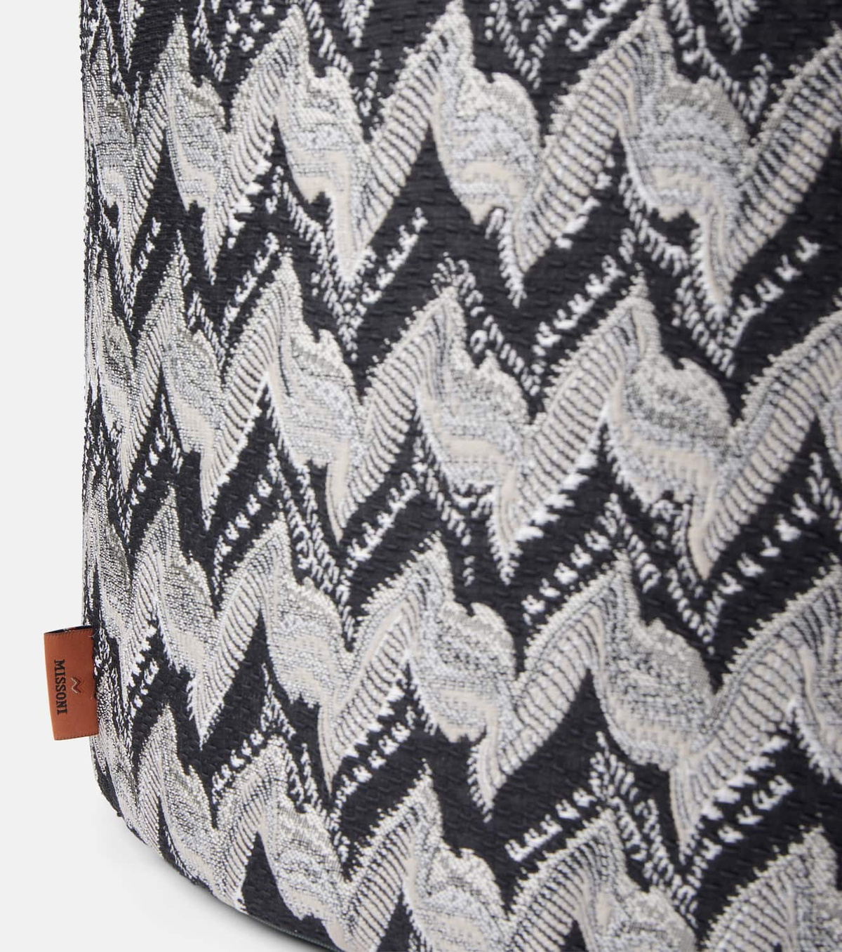 Missoni Fluidity Zigzag pouf