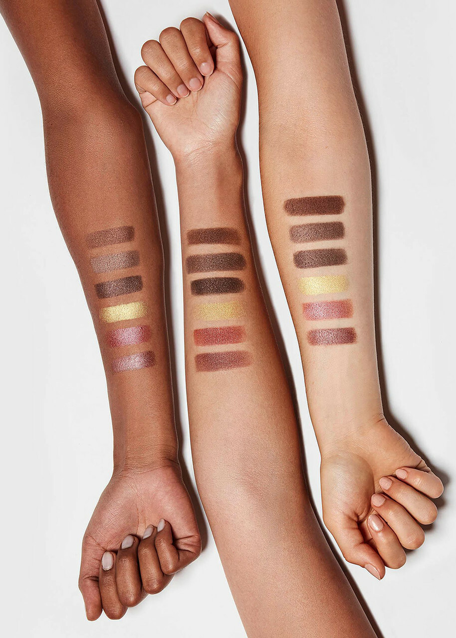 Carolina Herrera Chic Mono Eyeshadow - Shimmer Plum