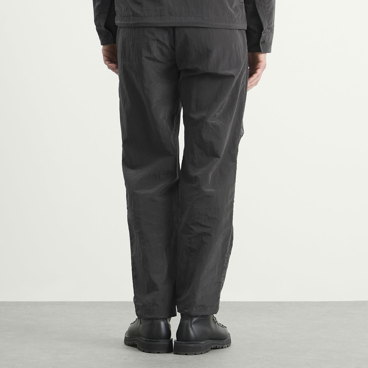 Ranra Men's Wilder Shiny Nylon Cargo Pants in Peat