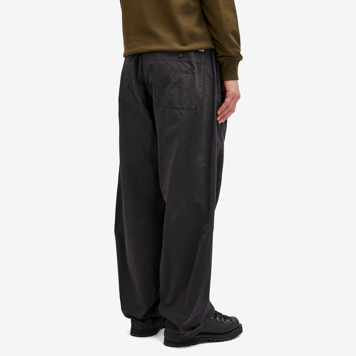 C.P. Company Men's Microreps Relaxed Cargo Pants in Black