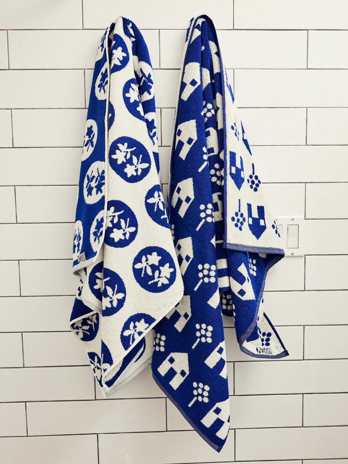 DUSEN DUSEN Bouquet Bath Towel