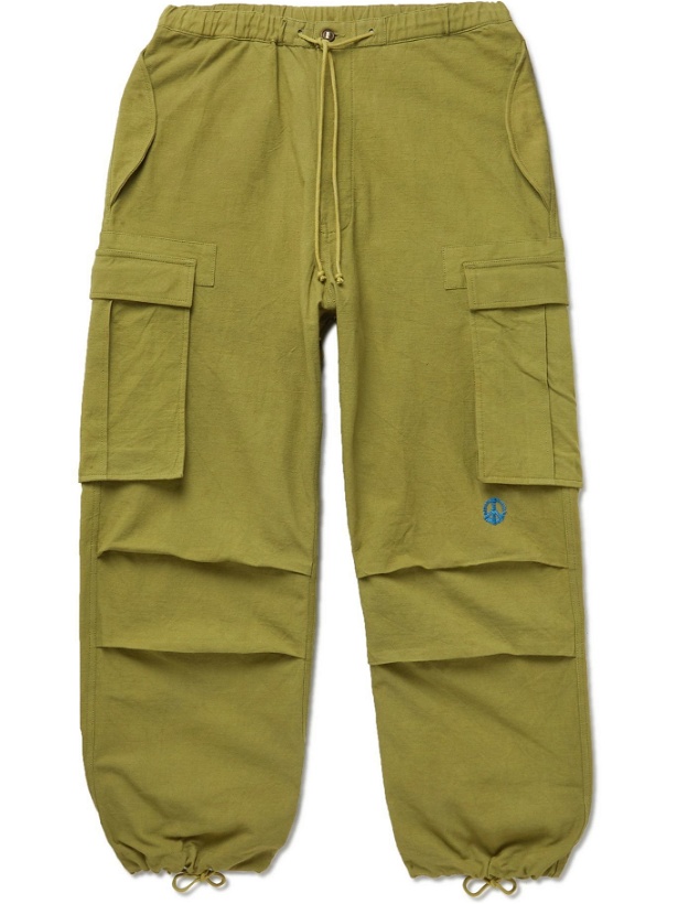 Photo: STORY MFG. - Peace Wide-Leg Organic Cotton Drawstring Cargo Trousers - Green