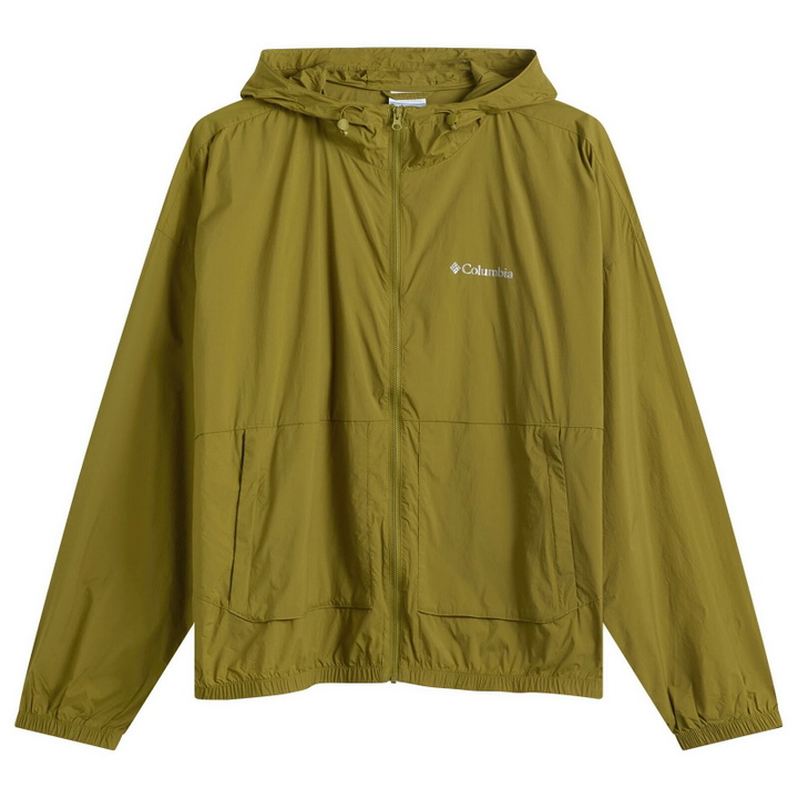 Photo: Columbia Men's Street Heights™ Windbreaker in Mossy Green