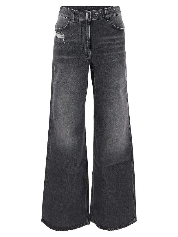 Photo: Givenchy Oversized Jeans