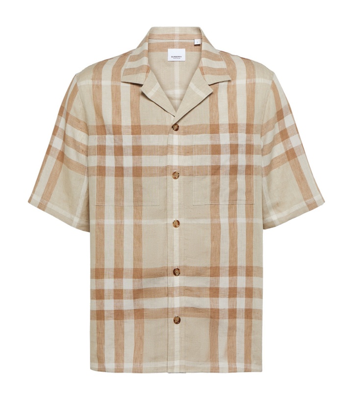 Photo: Burberry - Short-sleeved linen shirt