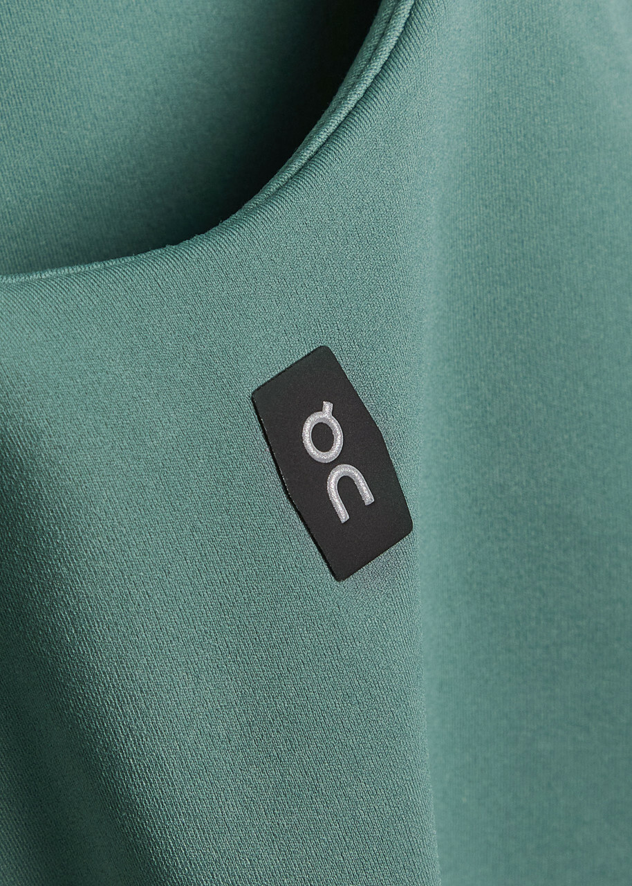 ON Core 2 in 1 Stretch-jersey Crop top Olive