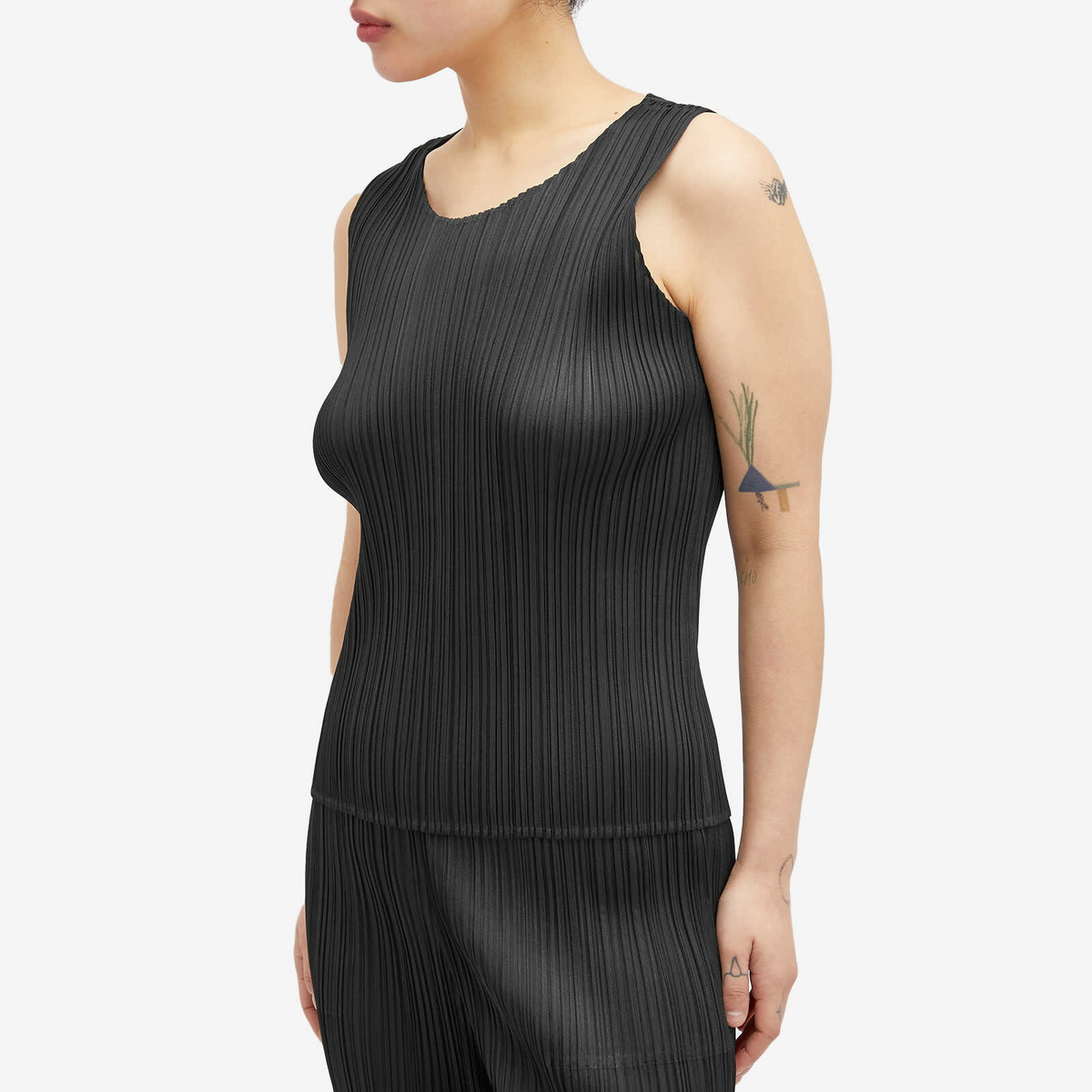 Pleats Please Issey Miyake Women's Basics Pleats Vest in Black