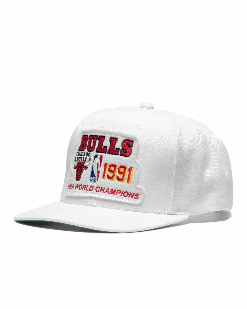 Photo: Mitchell & Ness Nba Snapback Cap Hwc Chicago Bulls Champs 1991 White - Mens - Caps