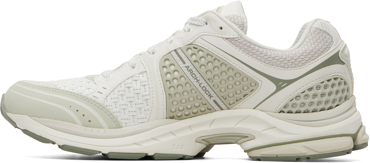 Saucony White ProGrid Triumph 4 Fabricated Future Sneakers