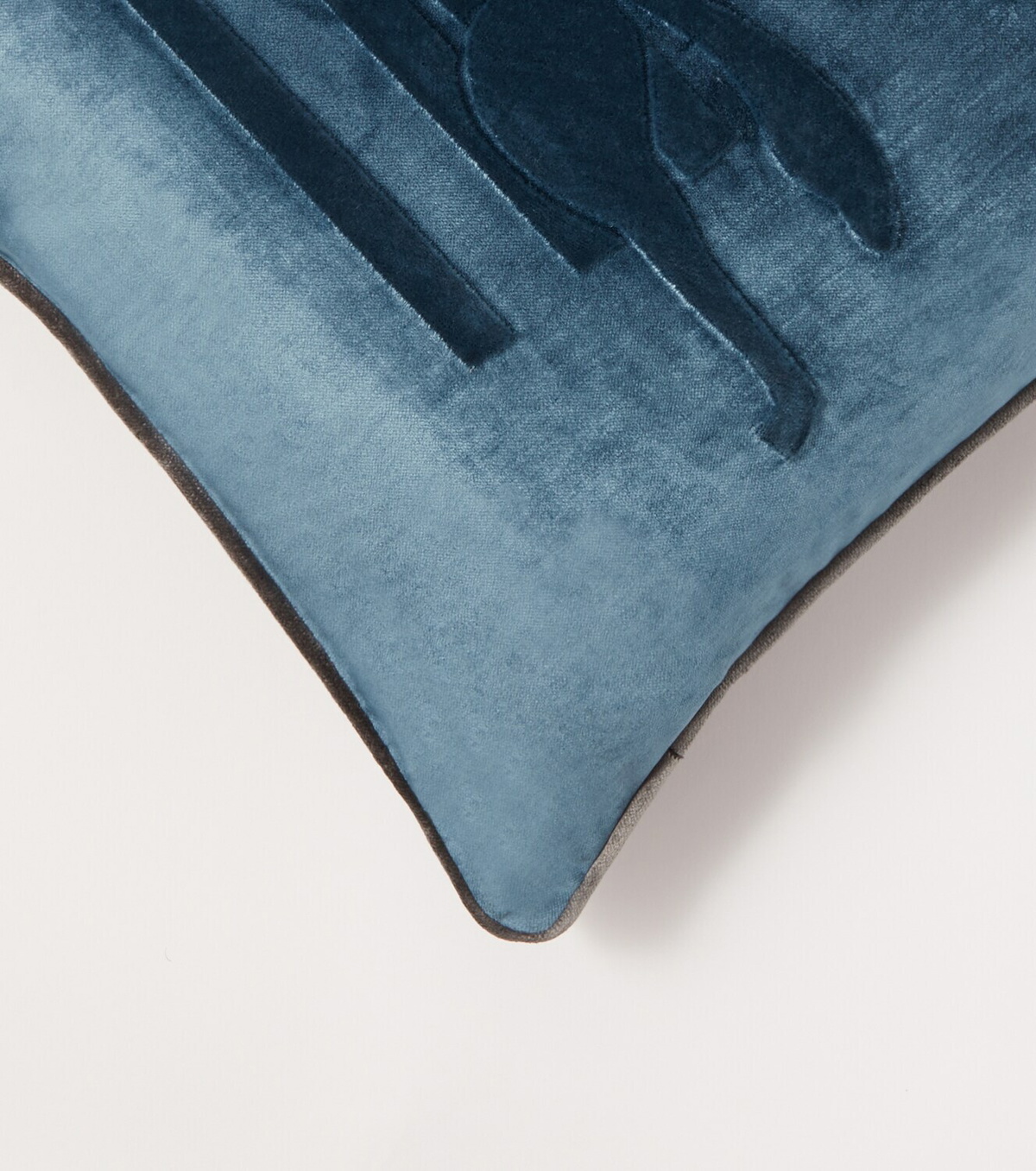 Etro Pegaso embroidered cushion
