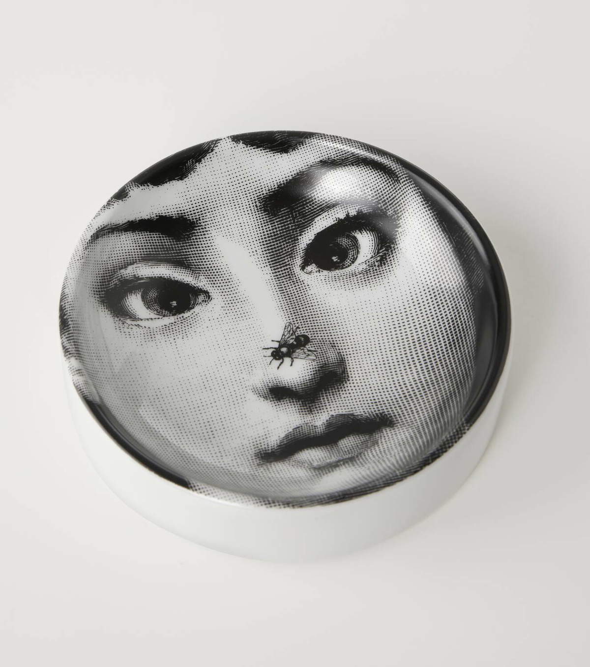 Fornasetti Tema E Variazioni N.363 porcelain ashtray