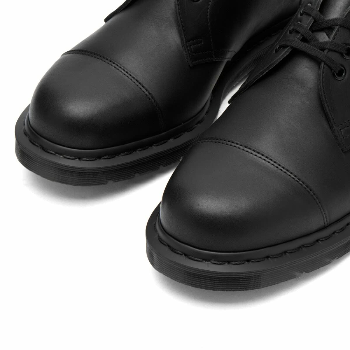 Dr. Martens Men's x MHL 1461 Shoe in Black Grained Oiled