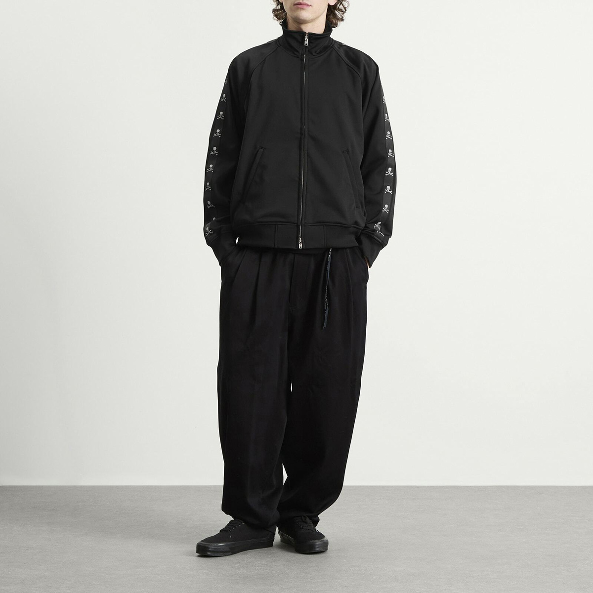 MASTERMIND WORLD Men's Side Taped Track Jacket in Black