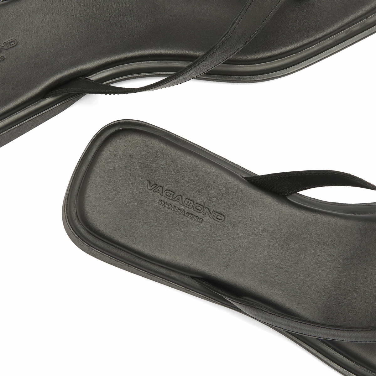 Vagabond Shoemakers Women's Izzy Leather Flip Flops in Black