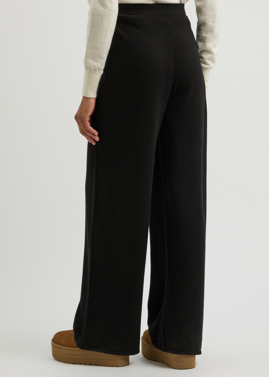 Guest In Residence Everywear Cashmere Trousers Black